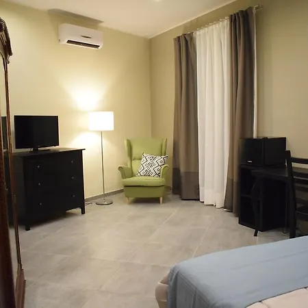 Cento Tari' Guest house 3*