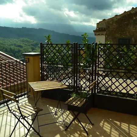Cento Tari' Castiglione De Sicilia