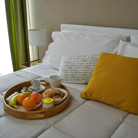 Cento Tari' Guest house