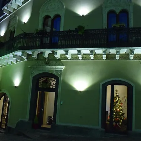 Cento Tari' Guest house